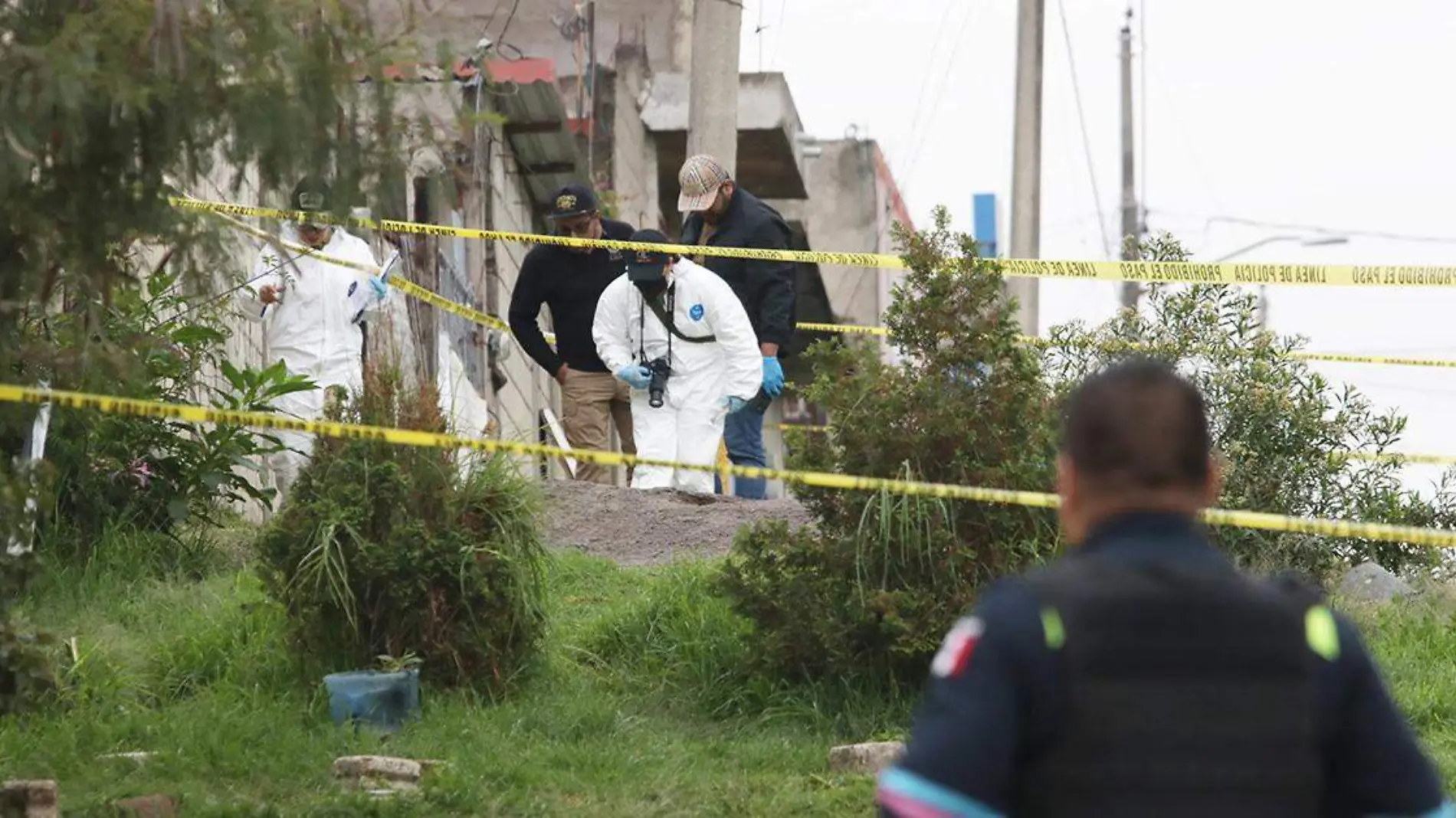 Una aparente riña entre varios sujetos dejó un muerto en calles de la colonia Barranca Honda